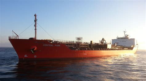 israeli-linked oil tanker seized fr